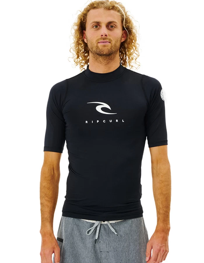 RIP CURL CORPS SHORT SLEEVE UV TEE BLACK